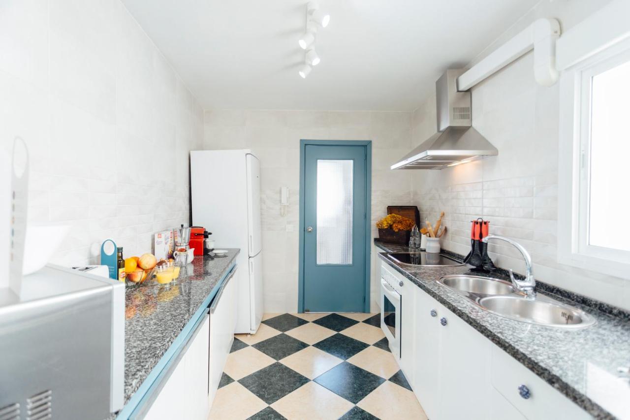 Stunning And Colorful- 4Bd 2Bth- Santa Cruz Apartment Seville Exterior photo